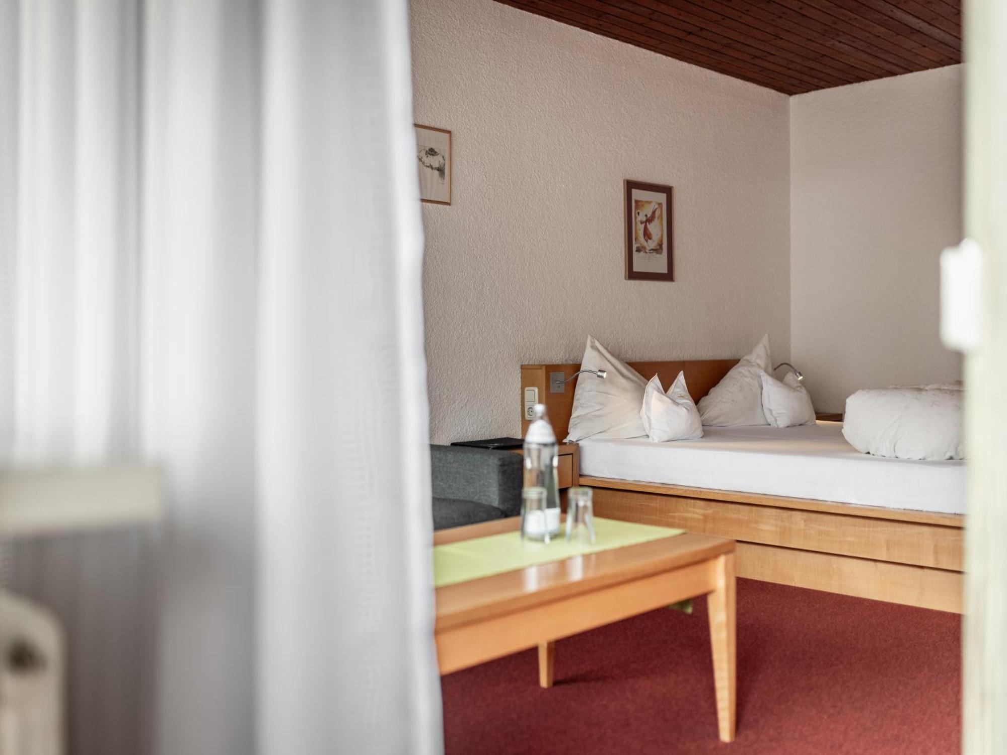 Hotel Engel Меллау Екстер'єр фото