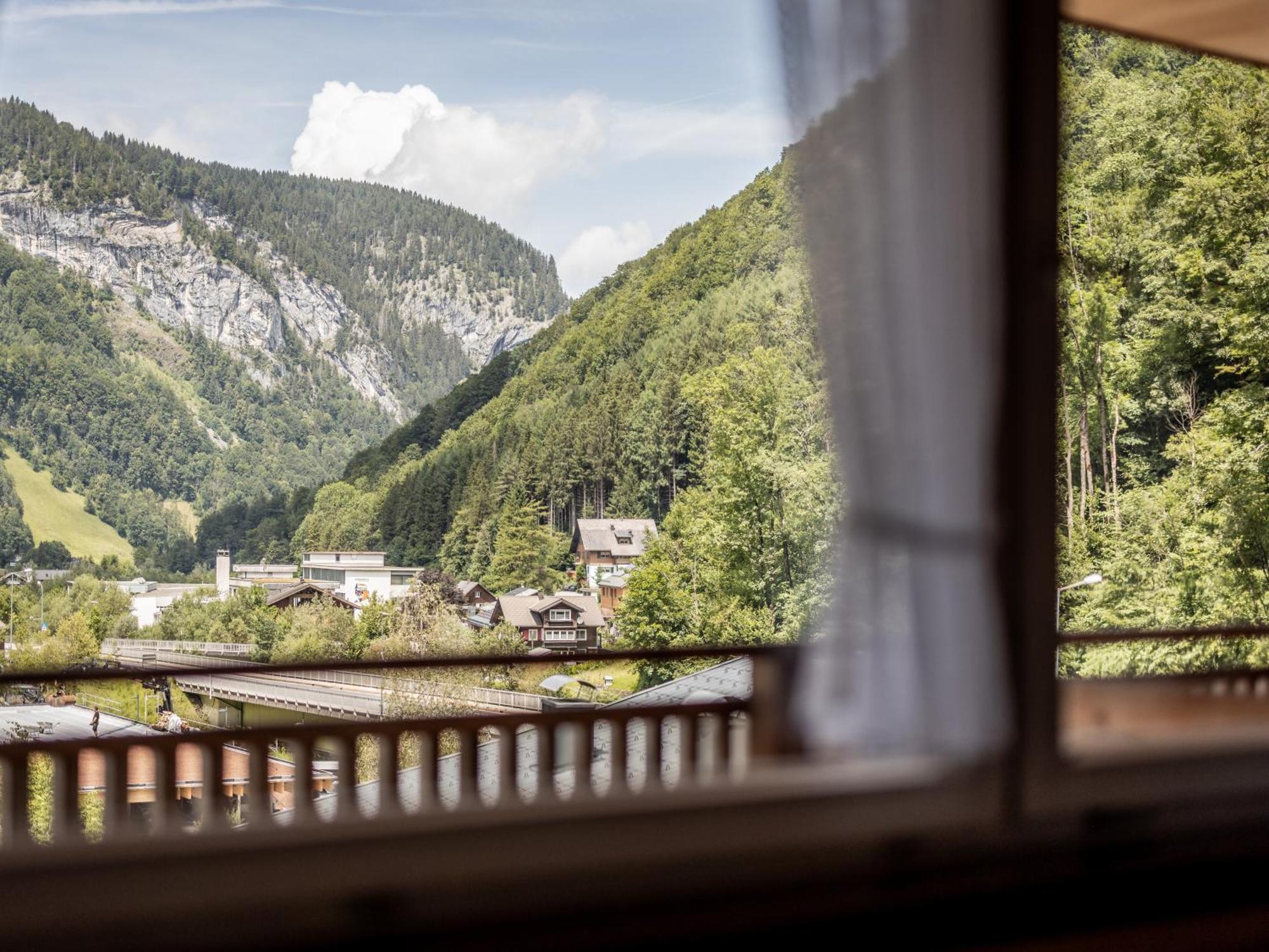 Hotel Engel Меллау Екстер'єр фото