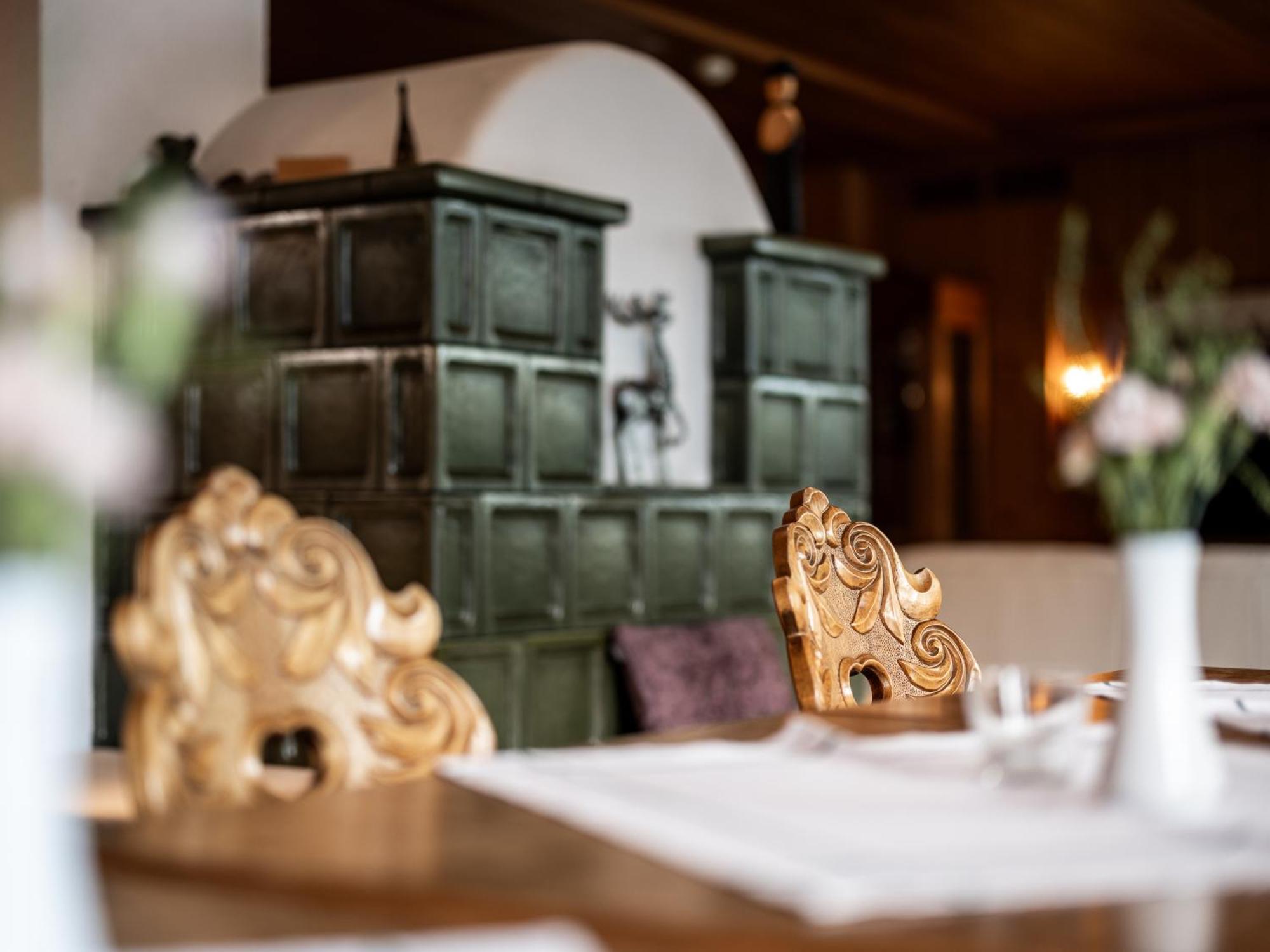 Hotel Engel Меллау Екстер'єр фото